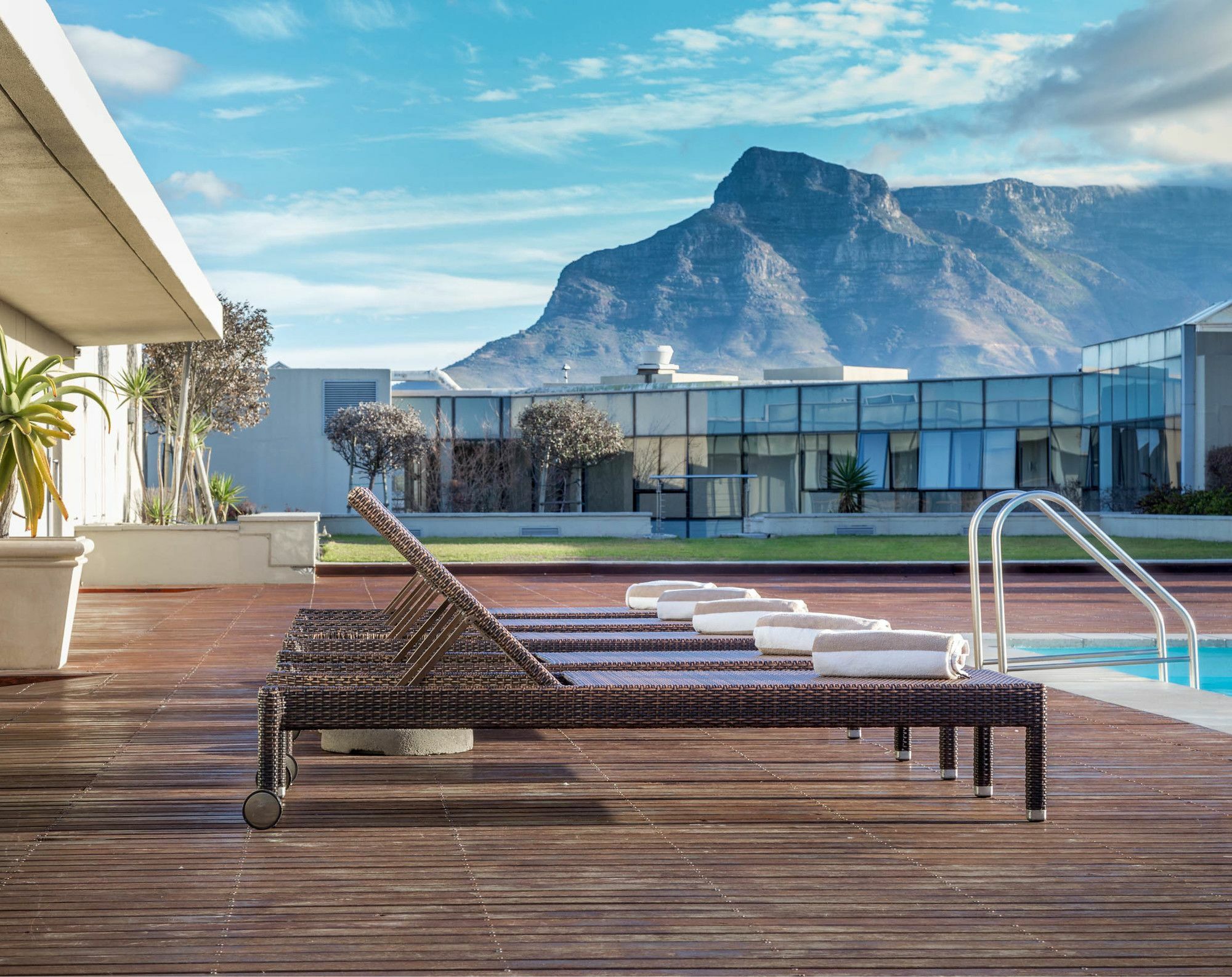Lagoon Beach Hotel Apartments Le Cap Extérieur photo
